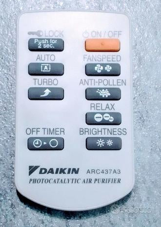 DAIKIN BRC4C65 Telecomando a Infrarossi per Unità Interne Serie FBA-A / FBQ-D / FDXM-F3 / FDXS-F DAIKIN BRC4C65 Telecomando a Infrarossi per Unità Interne Serie FBA-A / FBQ-D / FDXM-F3 / FDXS-F